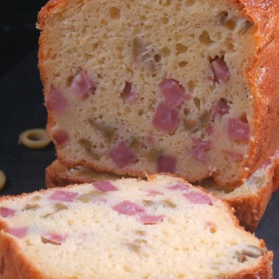Cake jambon olives