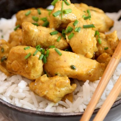 Poulet au curry crémeux