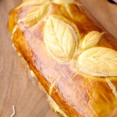 Filet mignon en croûte au jambon et fromage