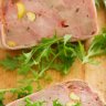 Terrine de canard aux noisettes et pistaches