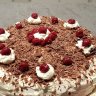 Gâteau moelleux au chocolat et framboises