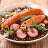 Lentilles aux saucisses fumées