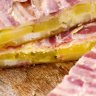 Tarte aux pommes de terre, lardons et fromage