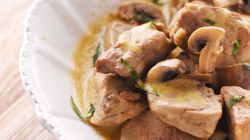 Filet mignon de porc à la moutarde et champignons