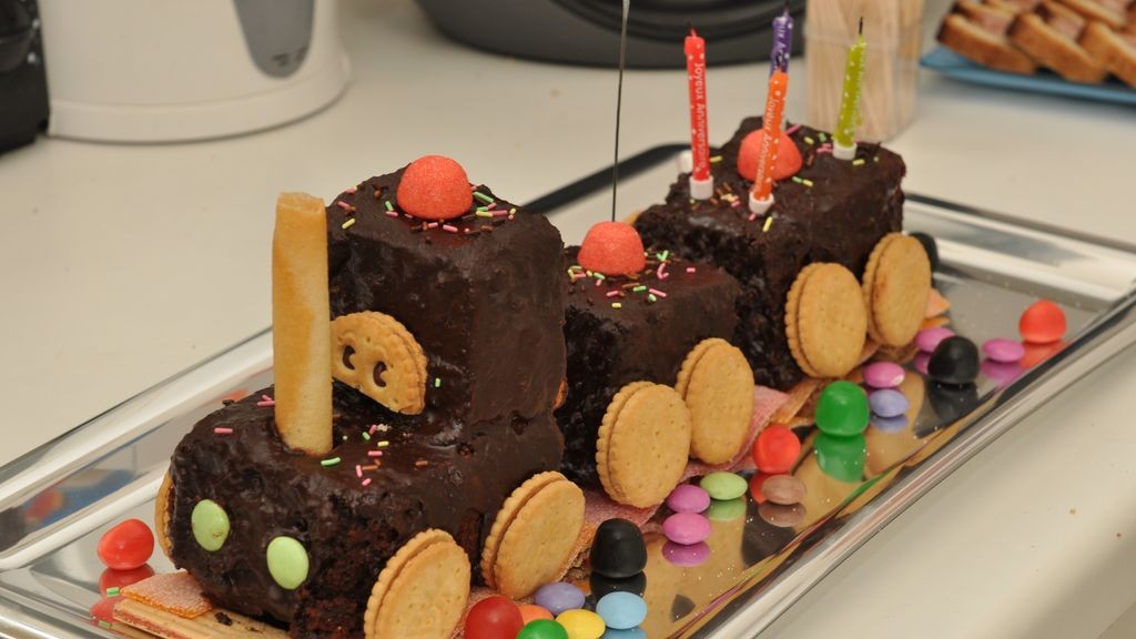 Train d'anniversaire gourmand
